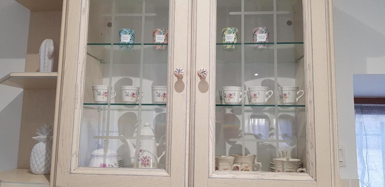 Serenite & Calme Assure Baby-Foot Albignac Exterior photo